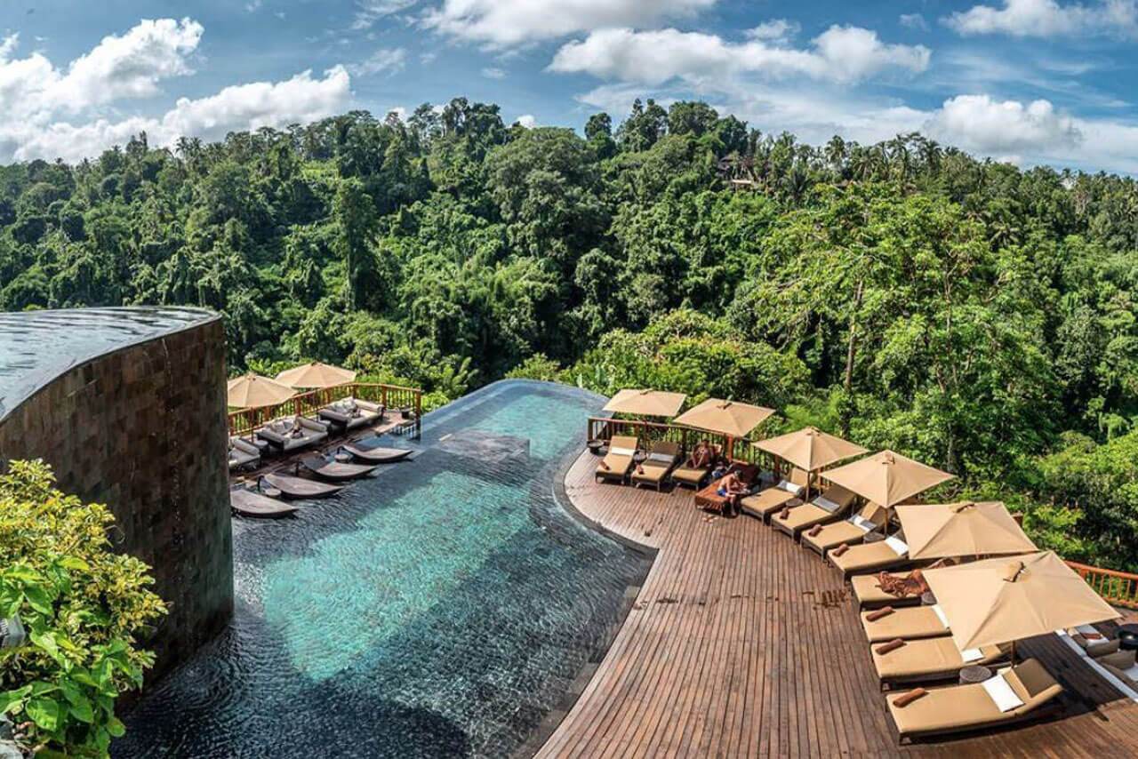 Disfruta de una experiencia inigualable durmiendo en algunos de los hoteles más originales del mundo (hangings gardens of Bali)