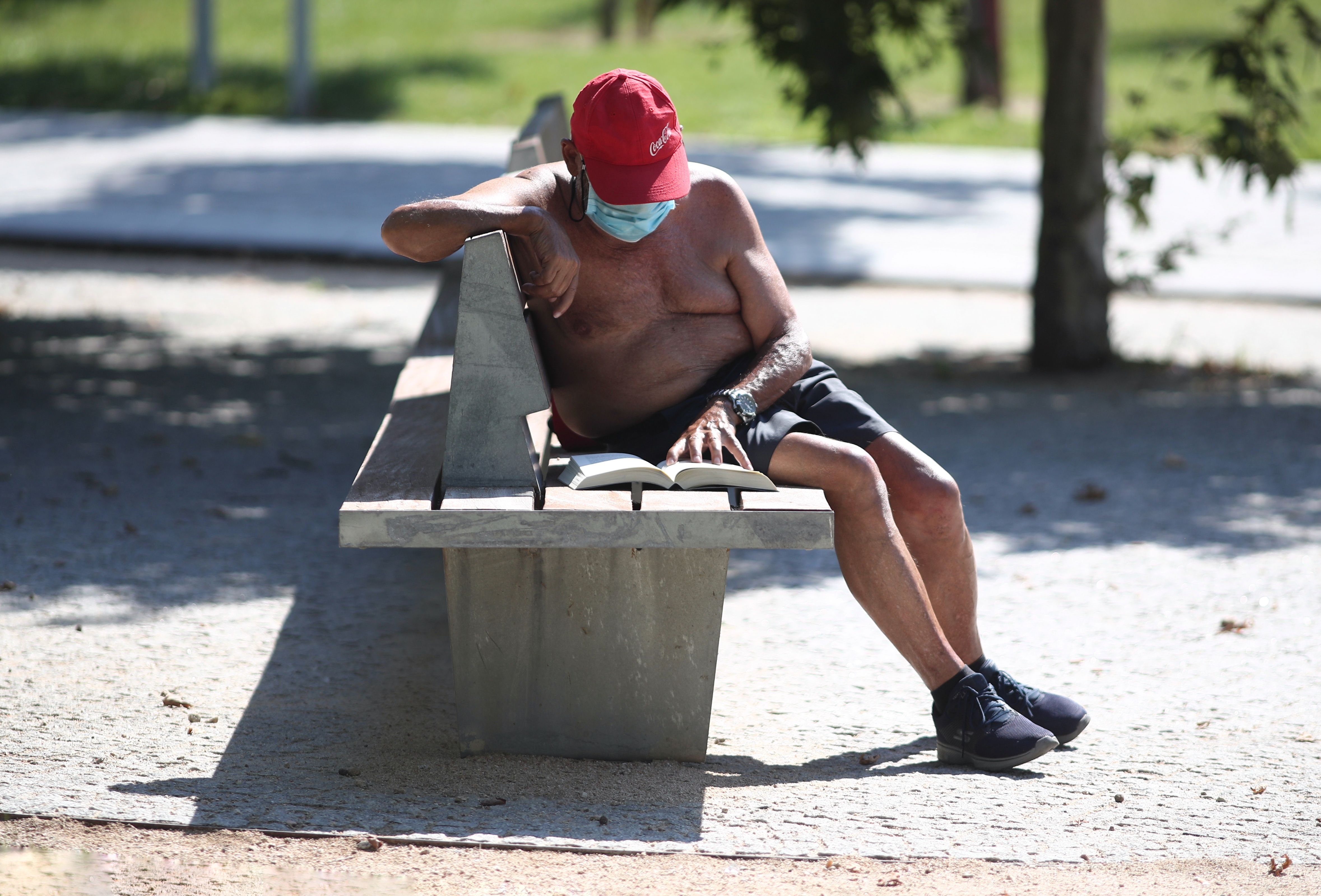 El nivel de renta influye más que la edad en la mortalidad por el calor