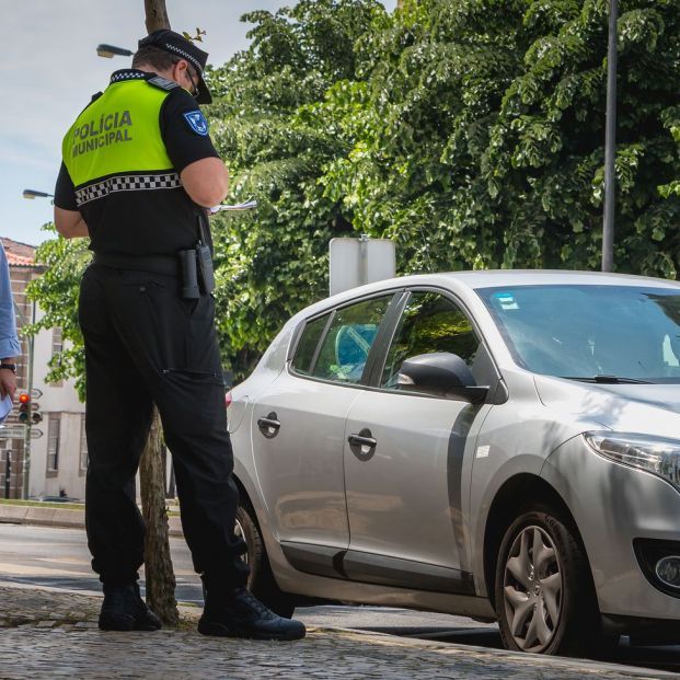 La DGT se pone seria: esta es la multa por conducir mal por el carril izquierdo