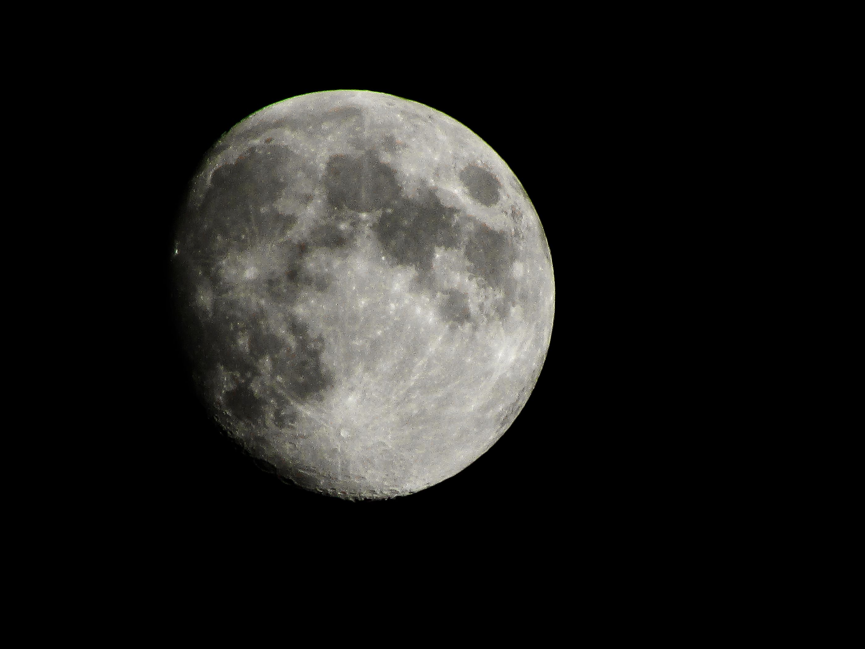 Los tripulantes del próximo viaje a la Luna podrán ver su llegada gracias a ventanas