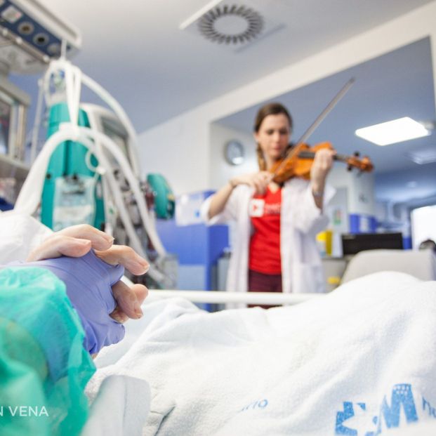 Concierto de la ONG Música en Vena en hospitales (http://musicaenvena.com/)
