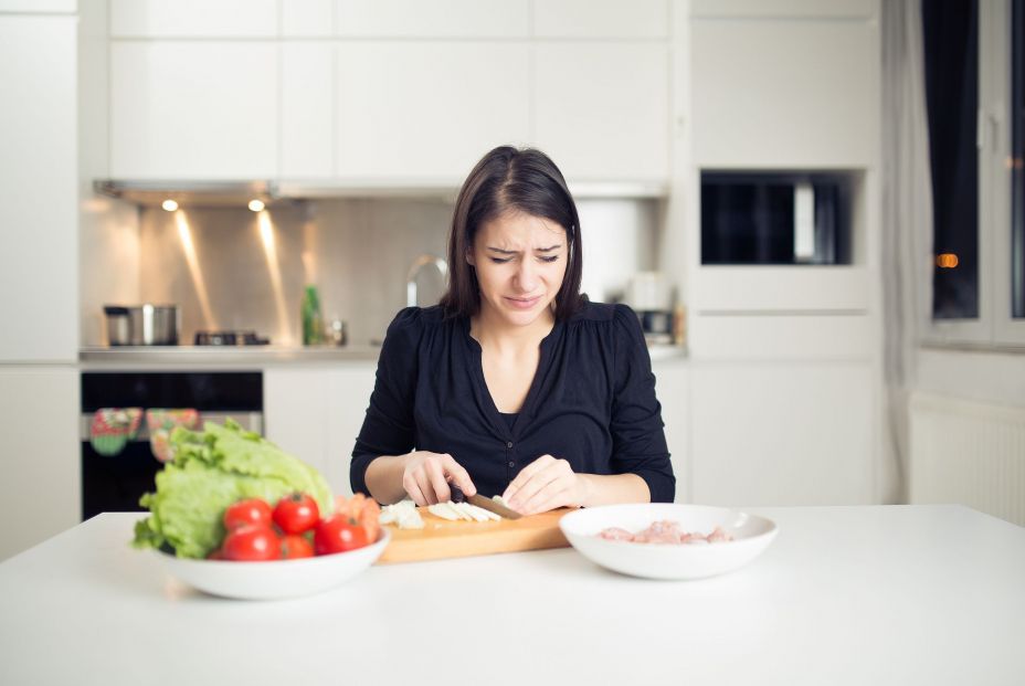 Cortar cebolla sin llorar es posible: consejos para lograrlo