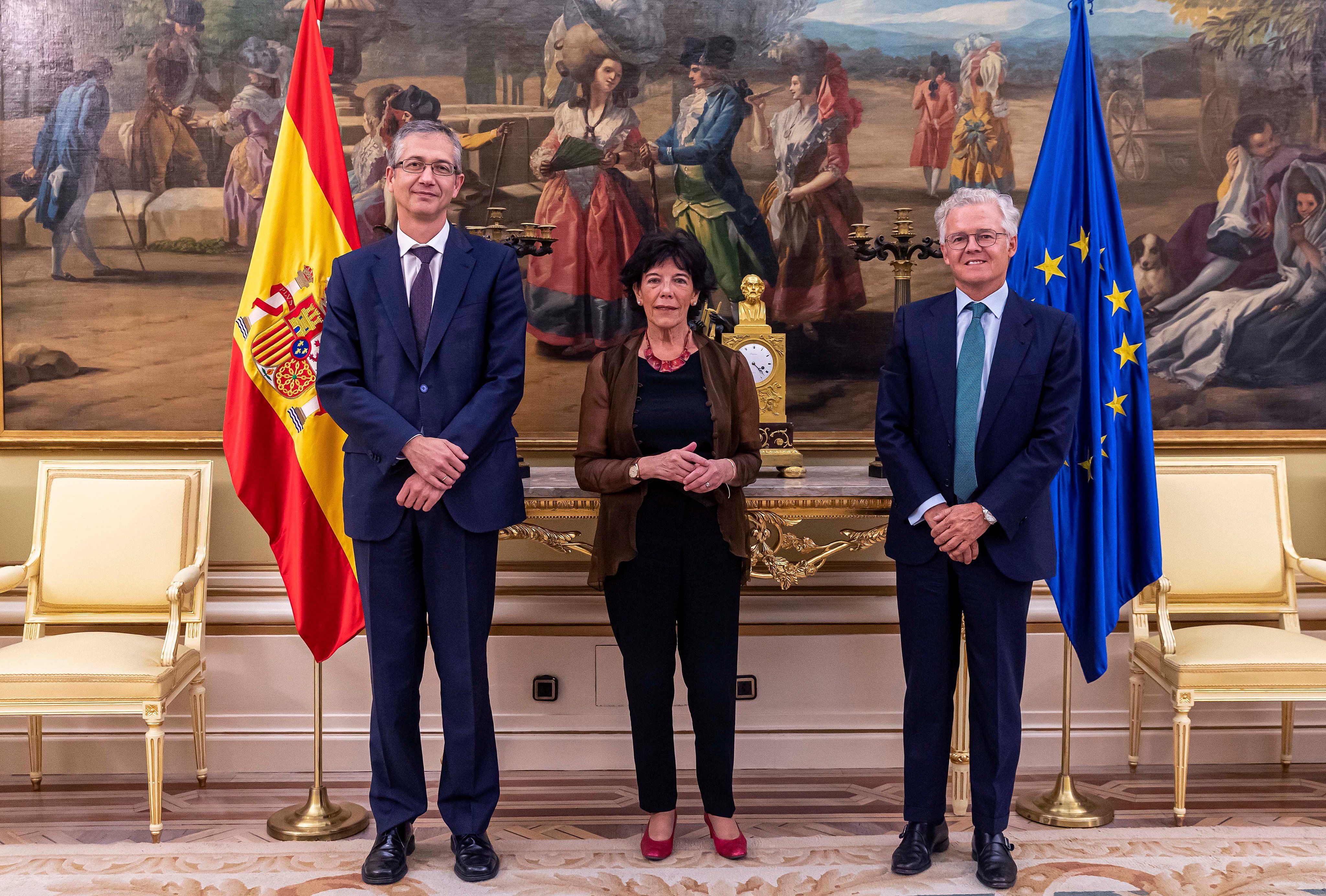 Educación, Banco de España y CNMV renuevan su colaboración para fomentar la educación financiera
