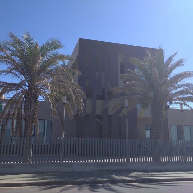 Una salida para una operación provoca un brote de 113 contagios en una residencia de Almería
