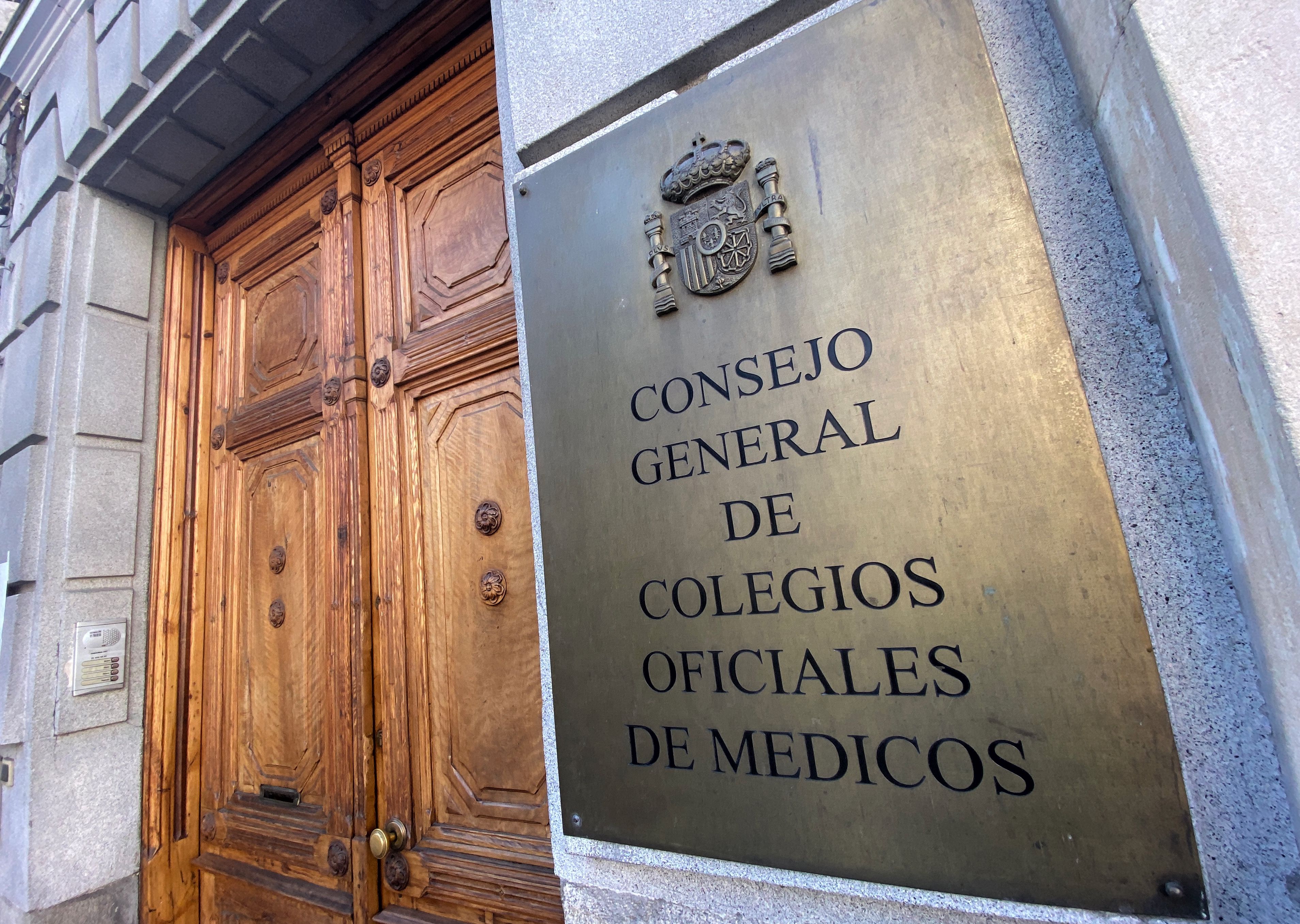 Los médicos piden una ley general de cuidados