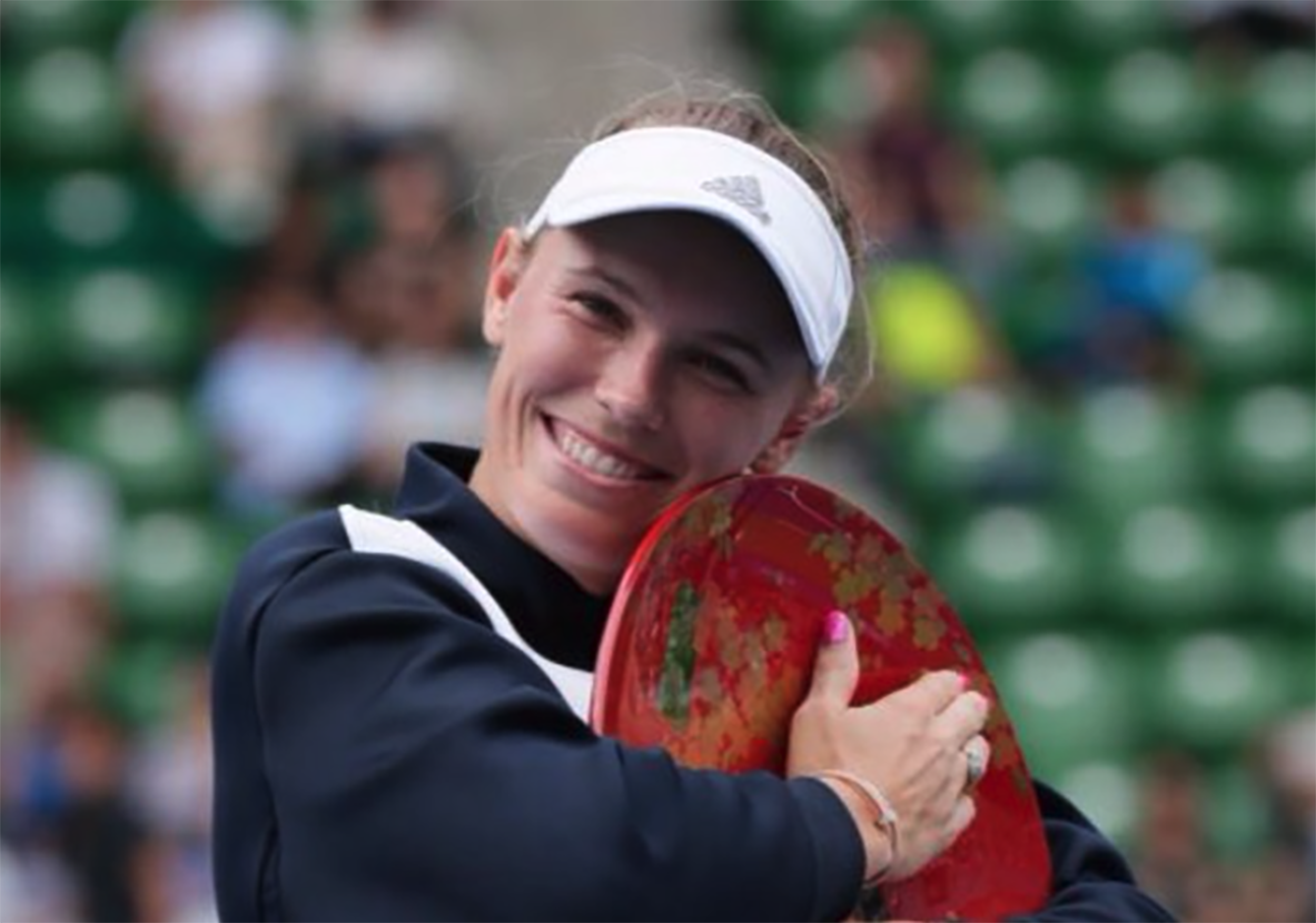 Caroline Wozniacki, la tenista profesional con artritis que inspira a millones de mujeres enfermas