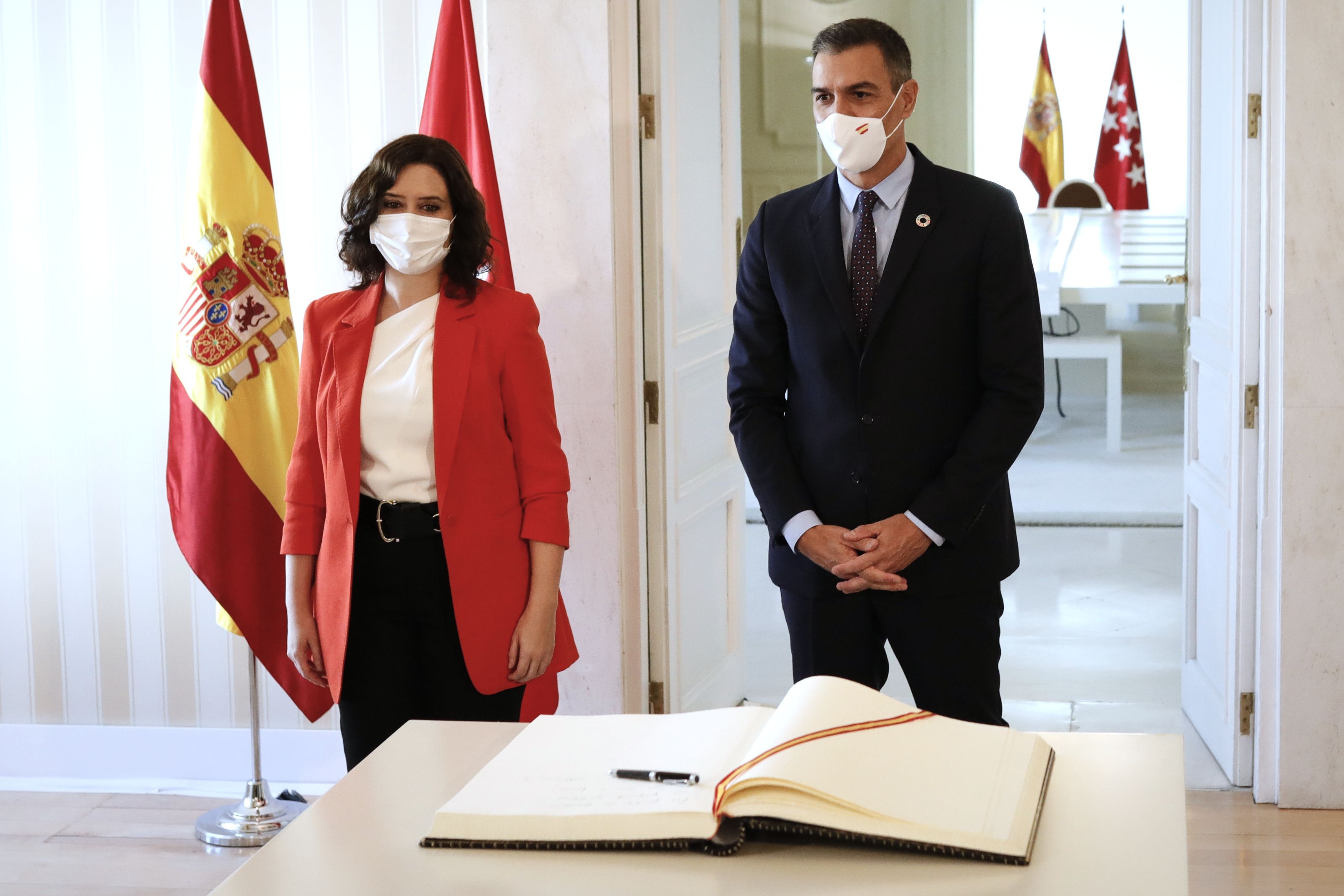 Los puntos clave del pacto entre Sánchez y Ayuso para frenar los contagios de coronavirus en Madrid