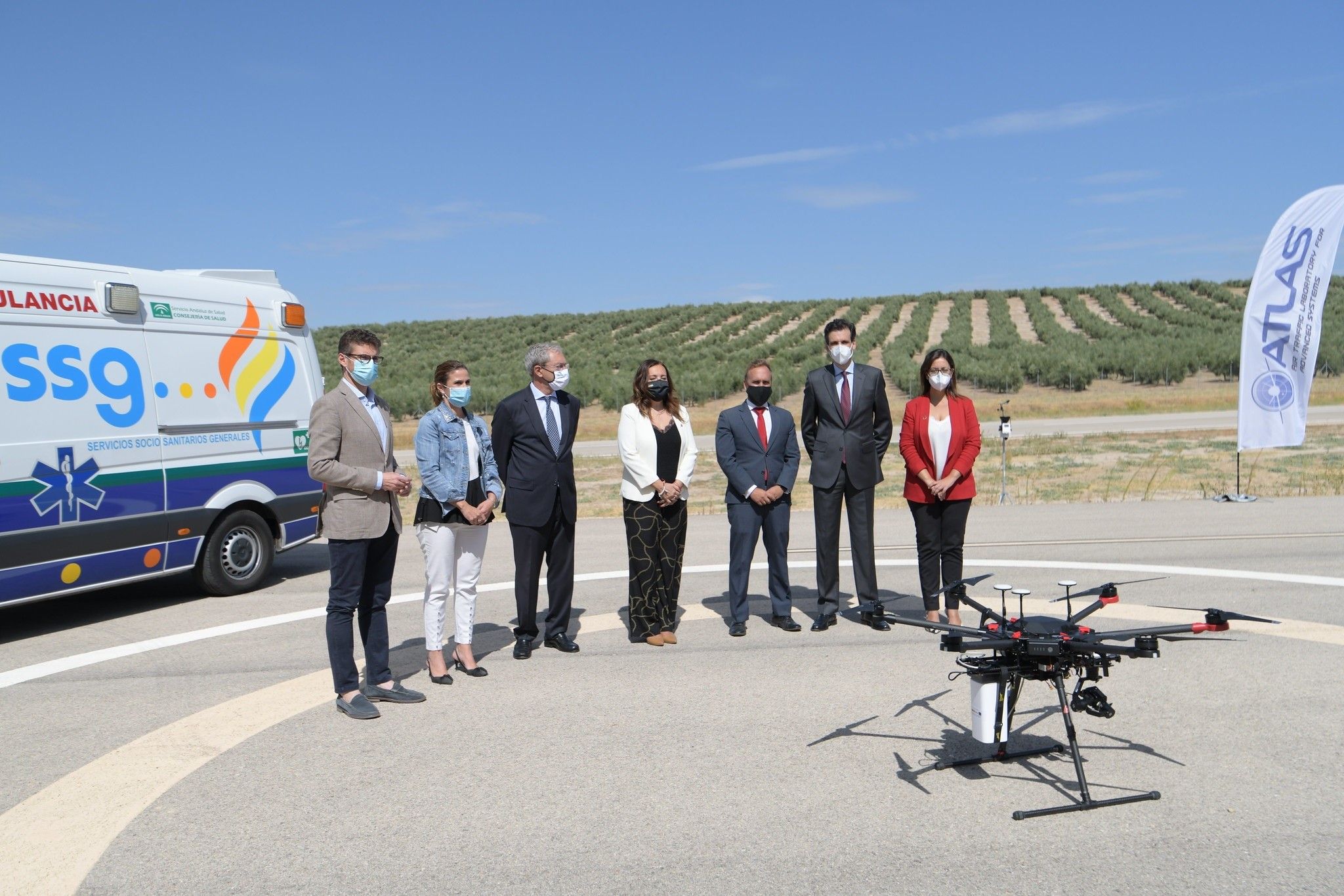 Demostración asistencia sanitaria dron centro atlas