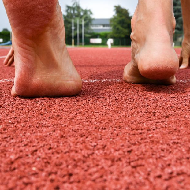 bigstock Feet Of Girl In Position For S 365871226