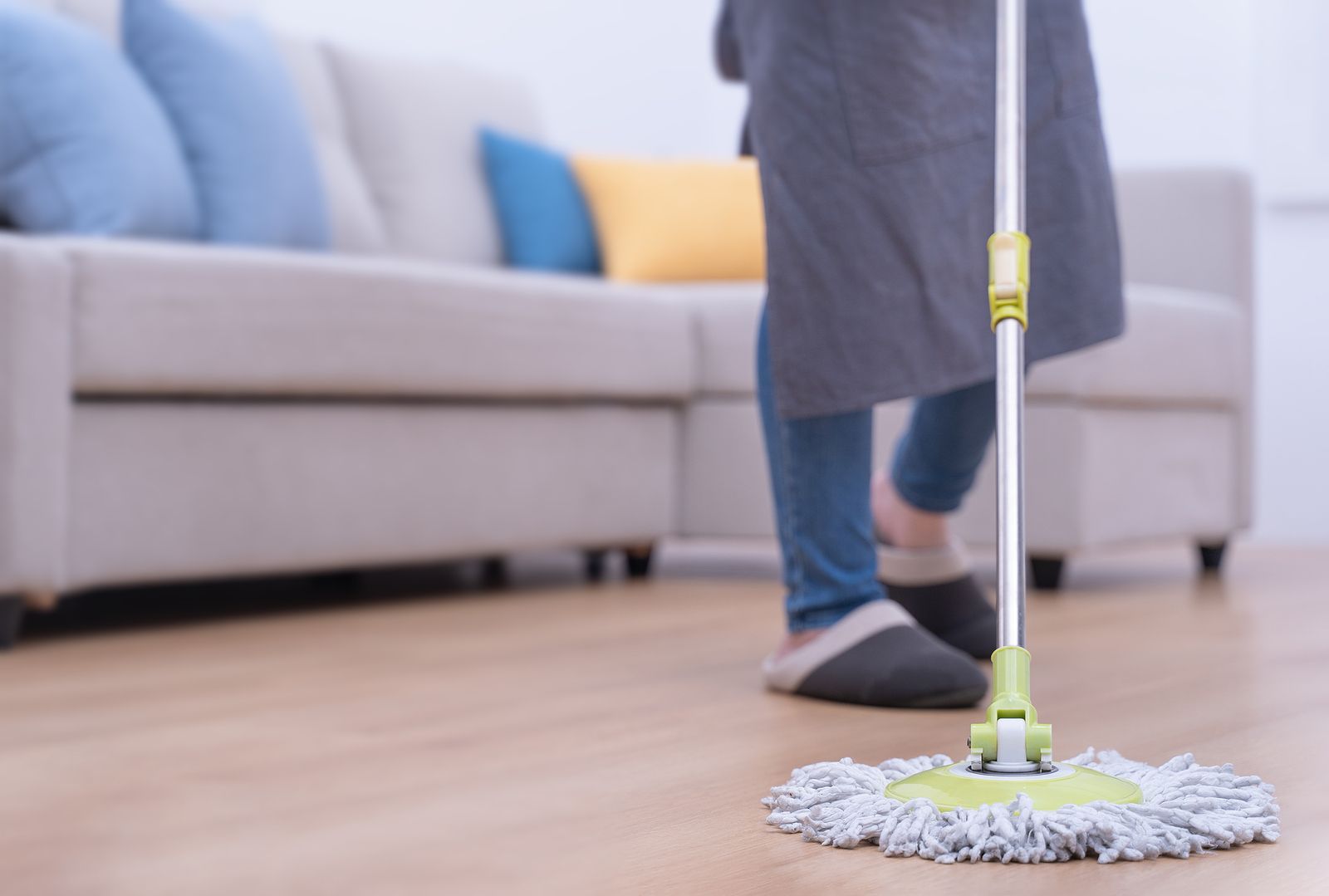 La clave para fregar el piso de forma exitosa: enfócate en las áreas que lo necesitan