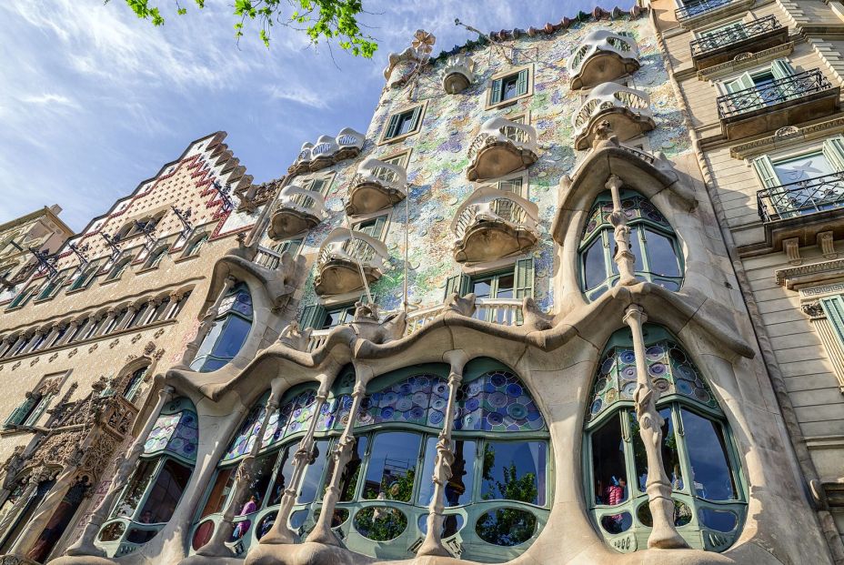 Gaudí en huelga: la CasaGaudí, en huelga: la Casa Batlló se suma al paro en la Sagrada Familia Batlló se suma al paro en la Sagrada Familia