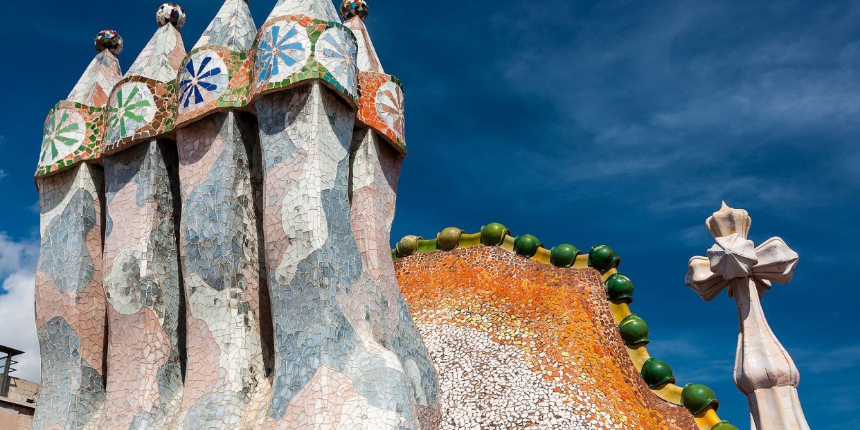 bigstock Rooftop Of The House Casa Batl 166379501