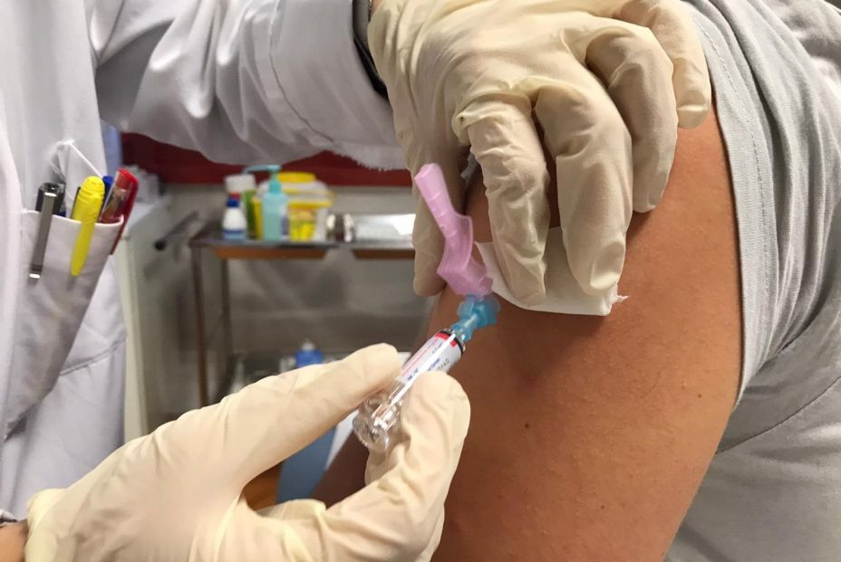 Los dos motivos por los que los neumólogos recomiendan la vacuna contra la gripe 