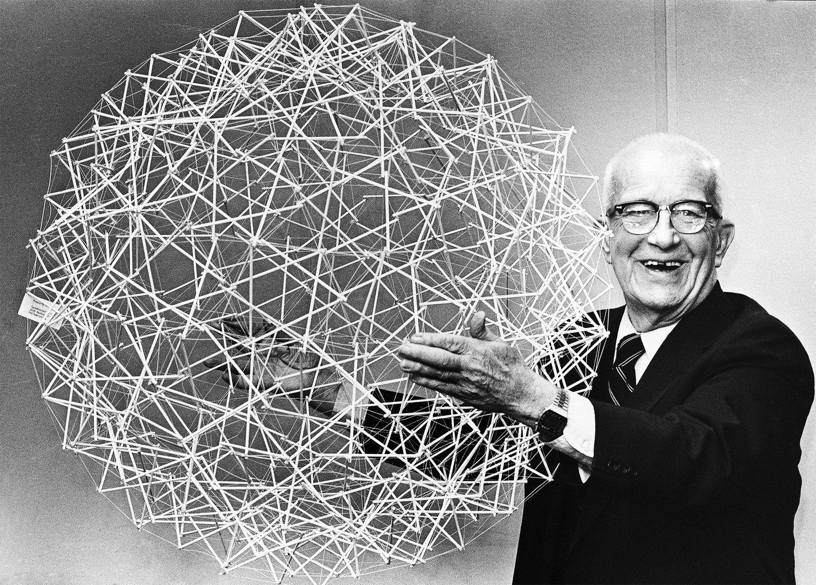 'En la órbita de Buckminster Fuller': un viaje en torno al Da Vinci del siglo XX