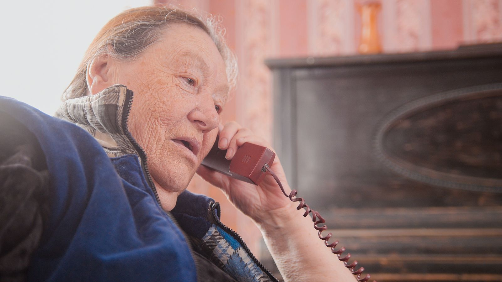 La Diputación de Barcelona atendió telefónicamente a 4.284 mayores desde marzo La Diputación de Barcelona atendió telefónicamente a 4.284 mayores desde marzo
