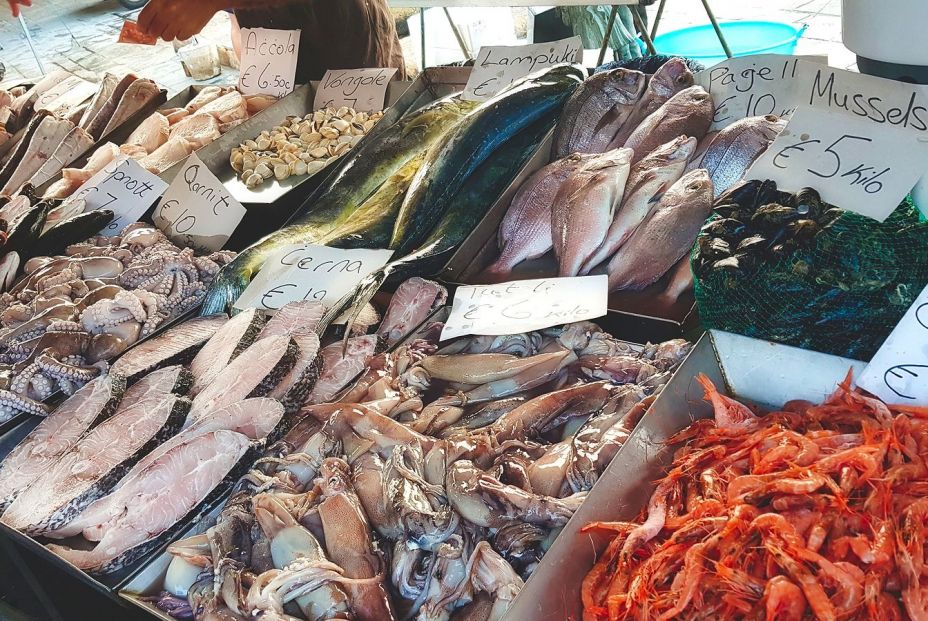 Cómo debes cortar el pescado, según la receta que quieras hacer