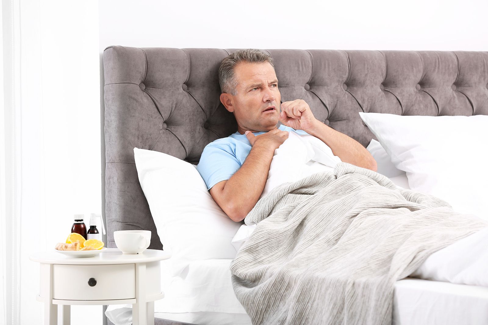 ¿Cómo calmar la tos nocturna? Sigue estos 6 consejos