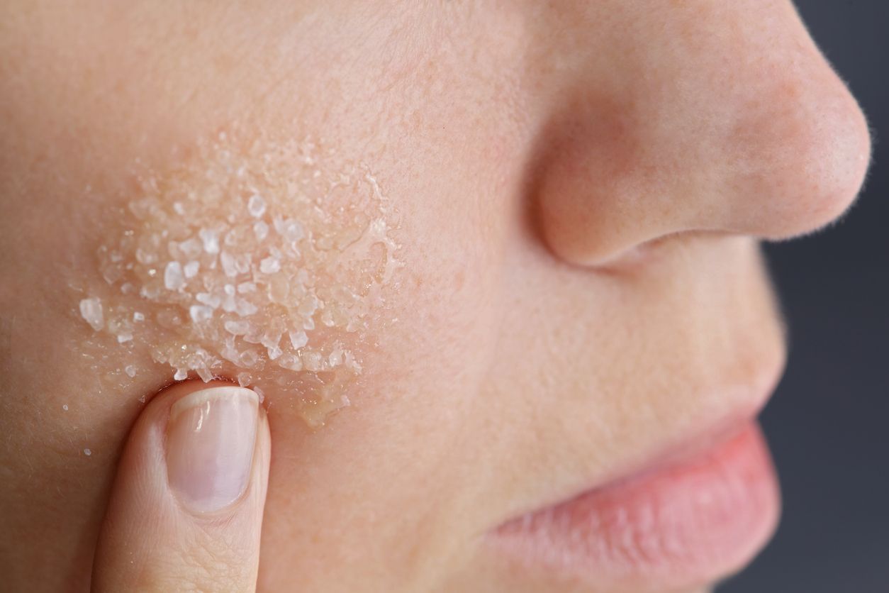 Los mejores exfoliantes caseros para una piel joven y sana