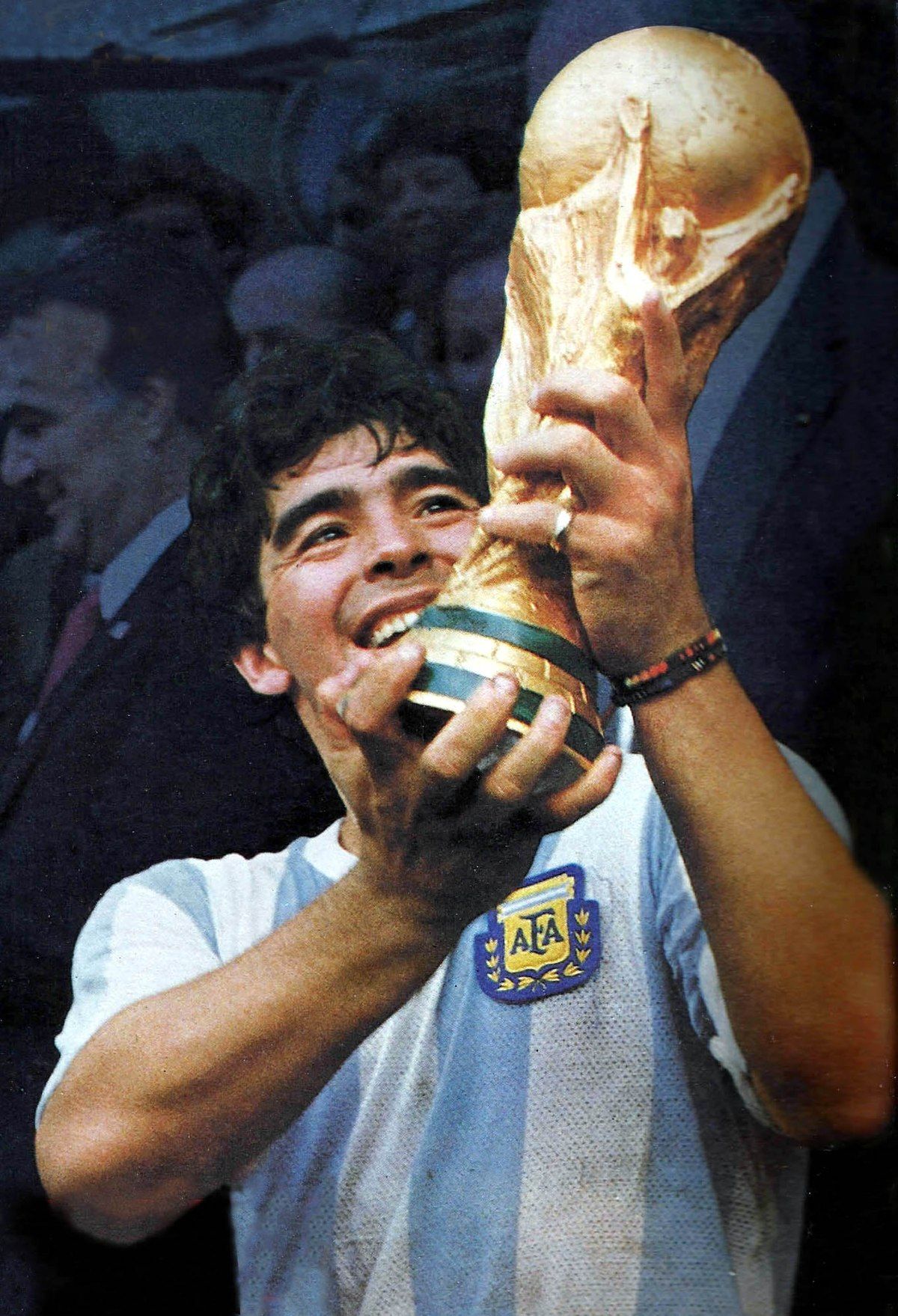 Maradona. Wikipedia. Maradona. Wikipedia.