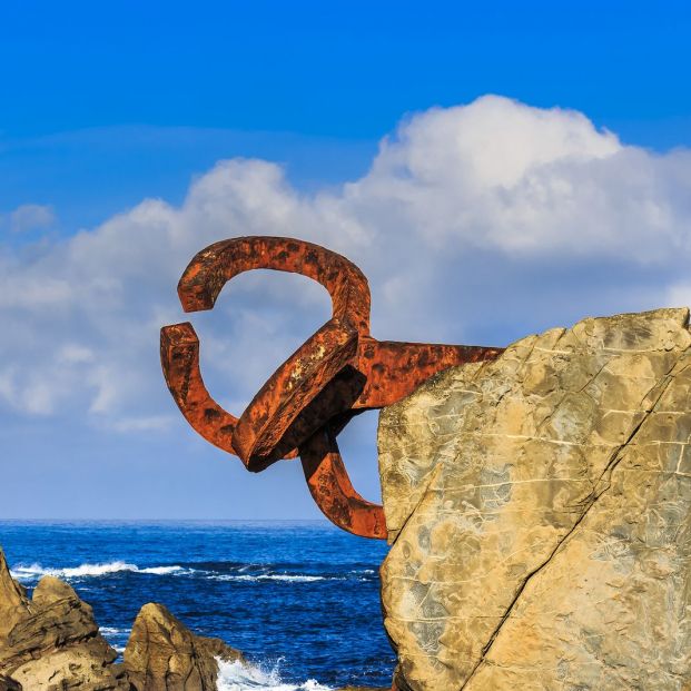 Una de las obras del escultor Eduardo Chillida (bigstock)