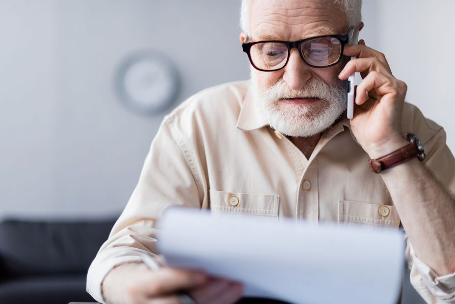 Casi todos los bancos dan la bienvenida a junio cobrándonos comisiones, ¿sabes cuánto vas a pagar?