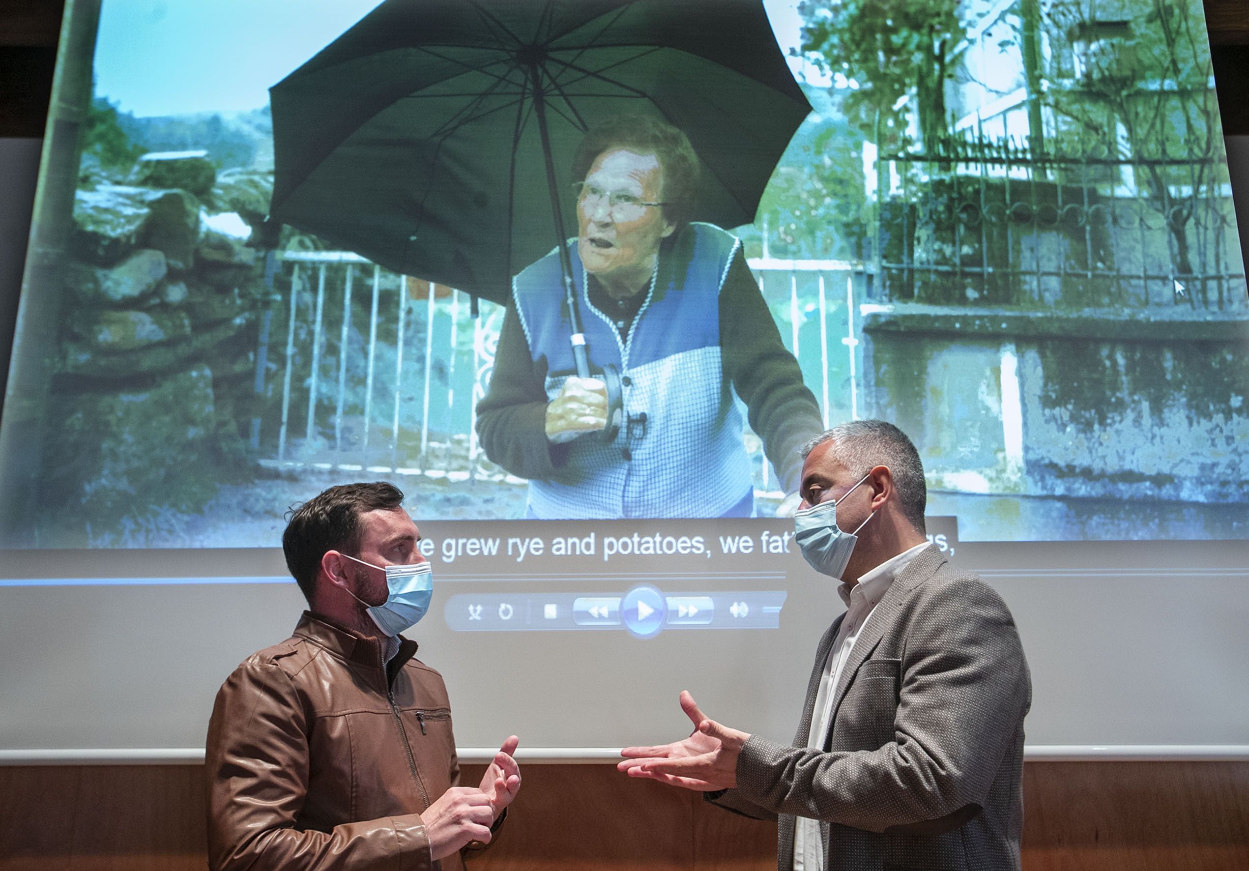 'Camiñantes do noso', una miniserie documental para "empoderar" a los mayores