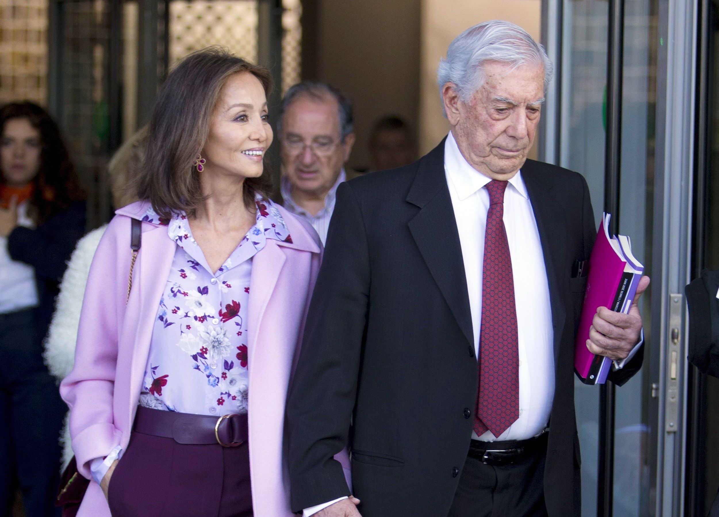 Mario Varlas Llosa (EuropaPress remitida por José Velasco Isabel Preysler y Mario Vargas Llosa)