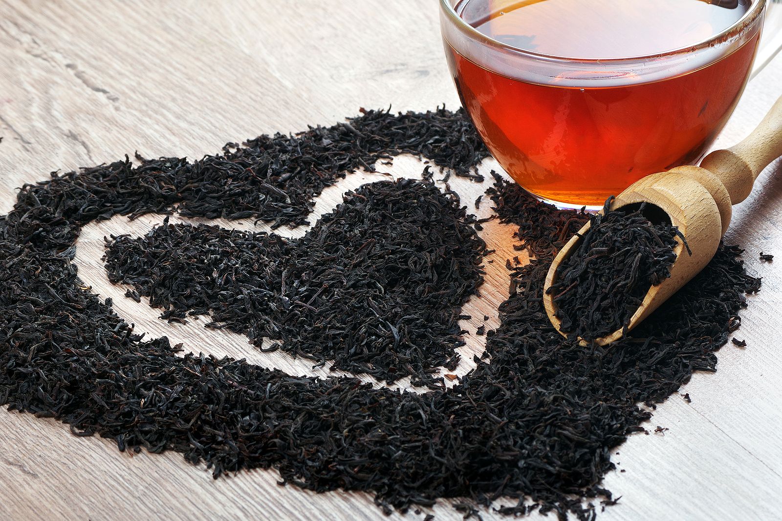 ¿Conoces los beneficios y las propiedades del té negro?