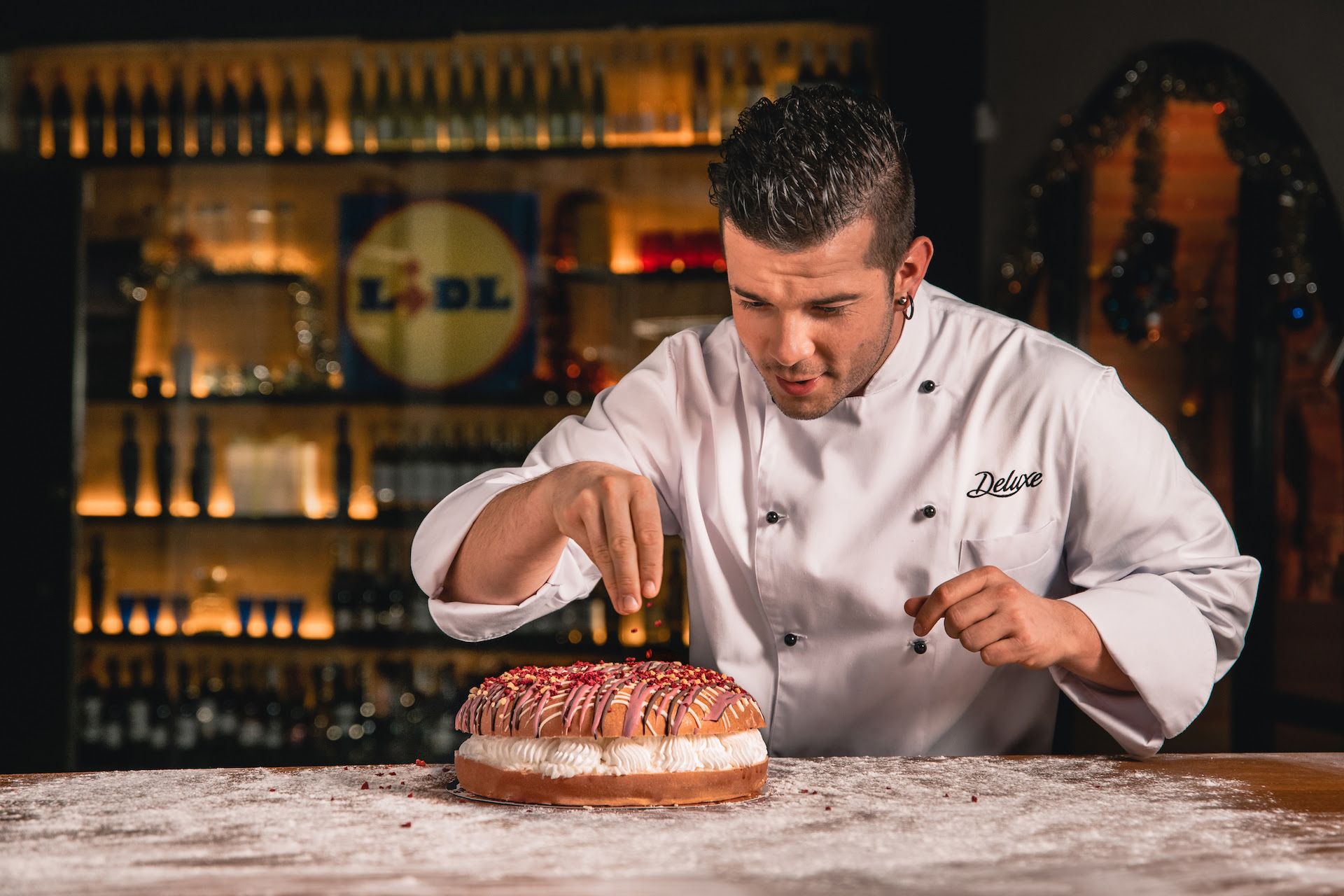 Lidl ficha a un ganador de 'MasterChef' para su producto estrella de estas Navidades