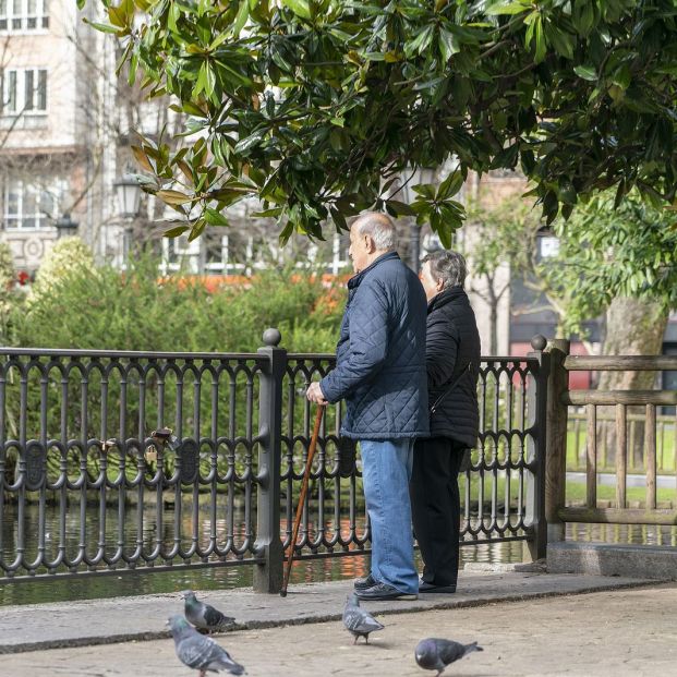 los estadounidenses creen que a los 57 años ya eres un anciano