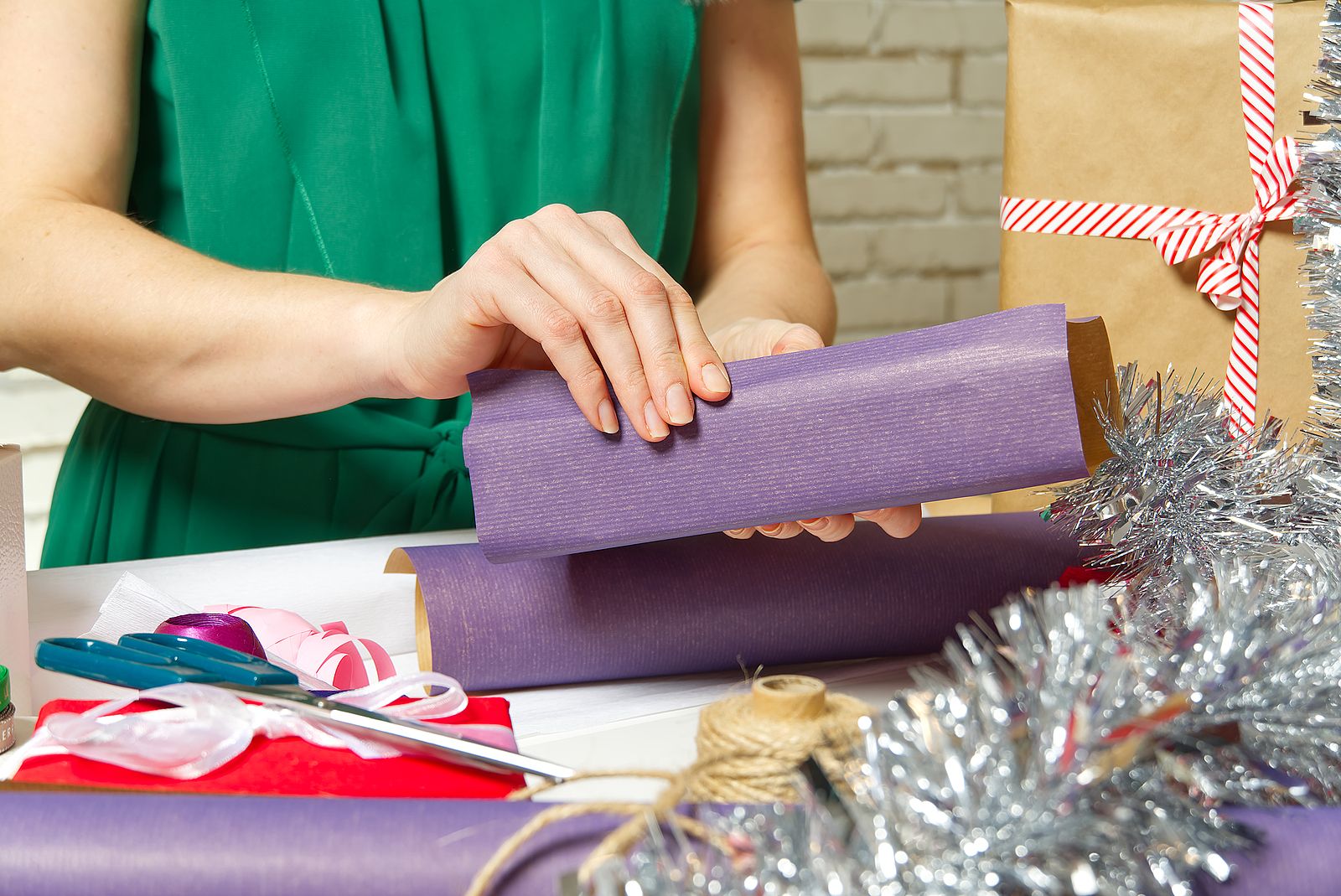 5 formas originales y económicas de envolver regalos estas navidades Foto: bigstock