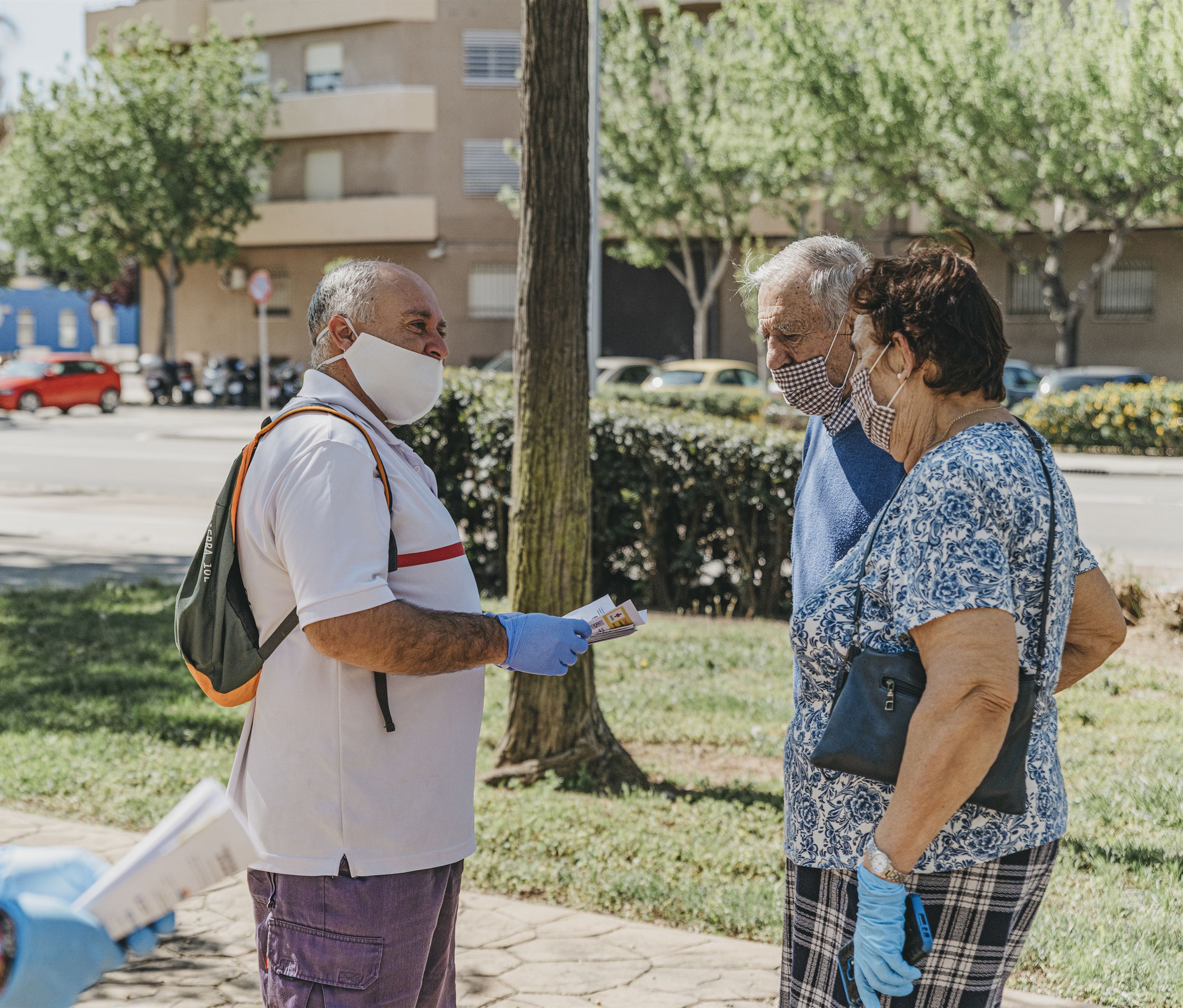 Mayores y solidarios: la crisis del Covid incrementa la participación social de este colectivo