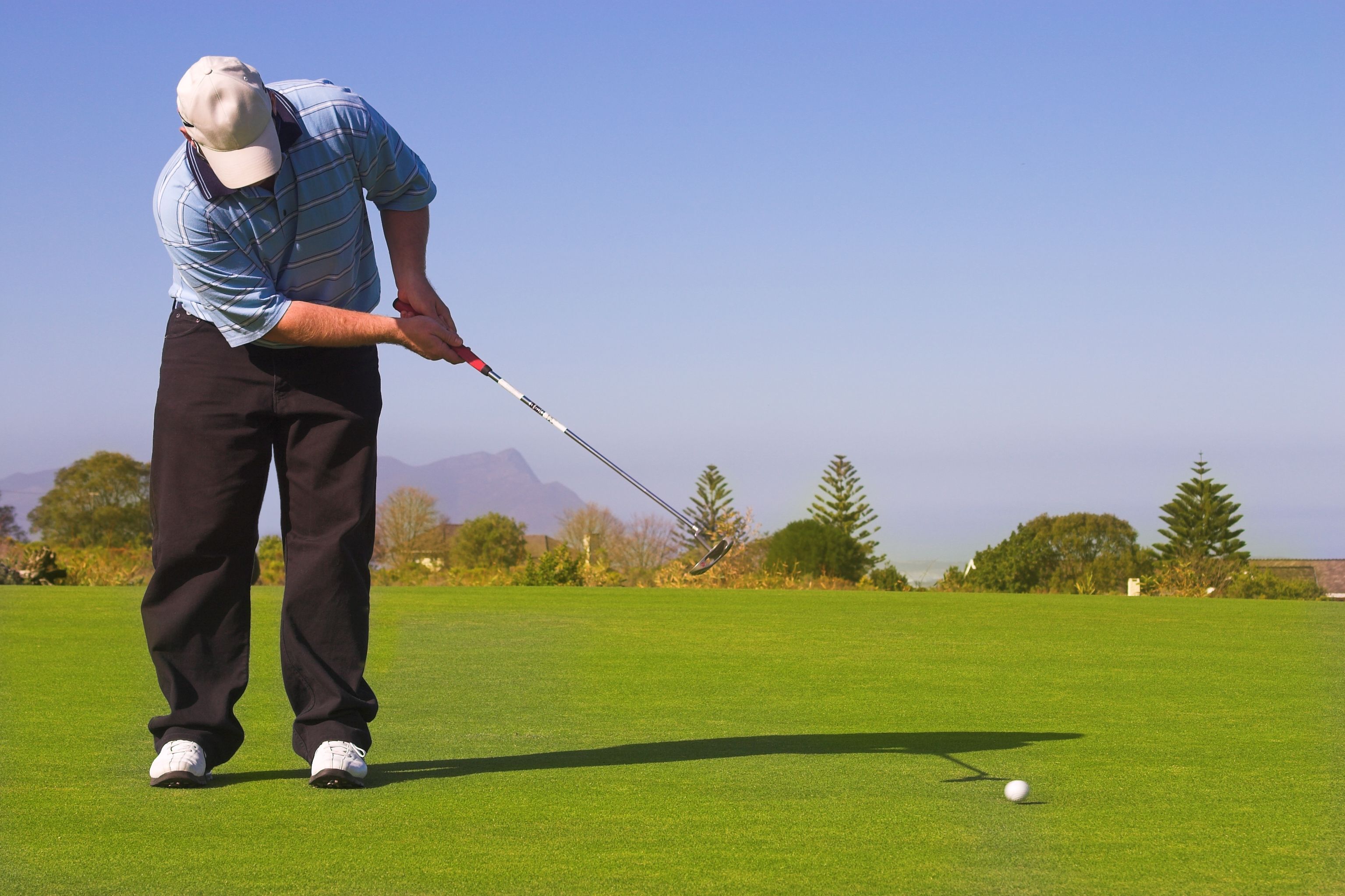Club de Campo: El Ayuntamiento de Madrid admite la subida de tarifas en el golf a los mayores de 65 