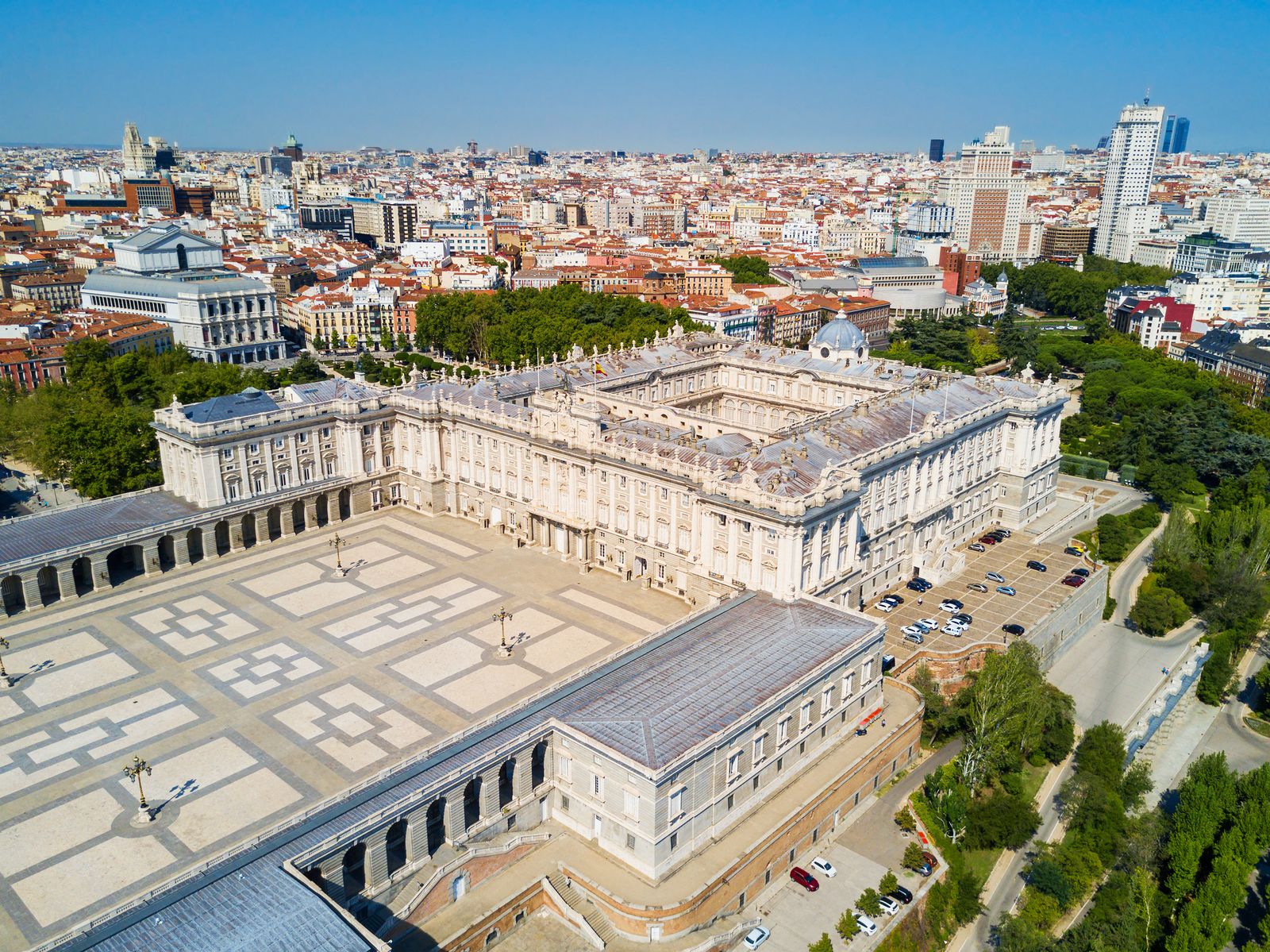 Cinco planes para disfrutar de Madrid con lluvia (Big stock)