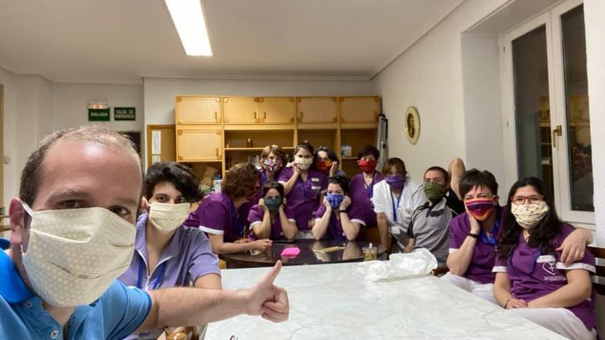 La residencia en la que se confinaron sus trabajadores en marzo no ha tenido ningún contagio en 2020 . Foto Trabajadores Residencia San Jerónimo.