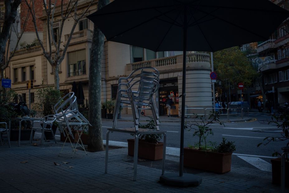 Cataluña cierra todos los municipios durante diez días ante el avance de la pandemia Cataluña cierra todos los municipios durante diez días ante el avance de la pandemia