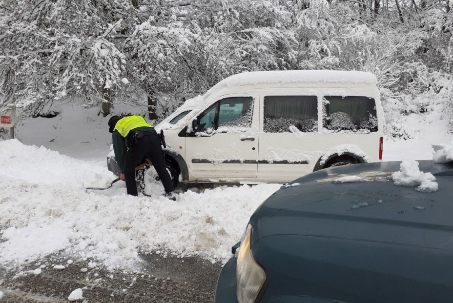 Consejos del RACE para circular con nieve