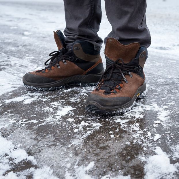 Cómo cuando hay nieve o hielo en las aceras