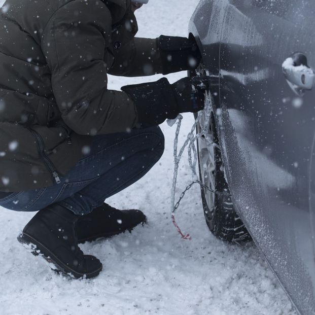 ¿Es obligatorio llevar cadenas de nieve en el coche?