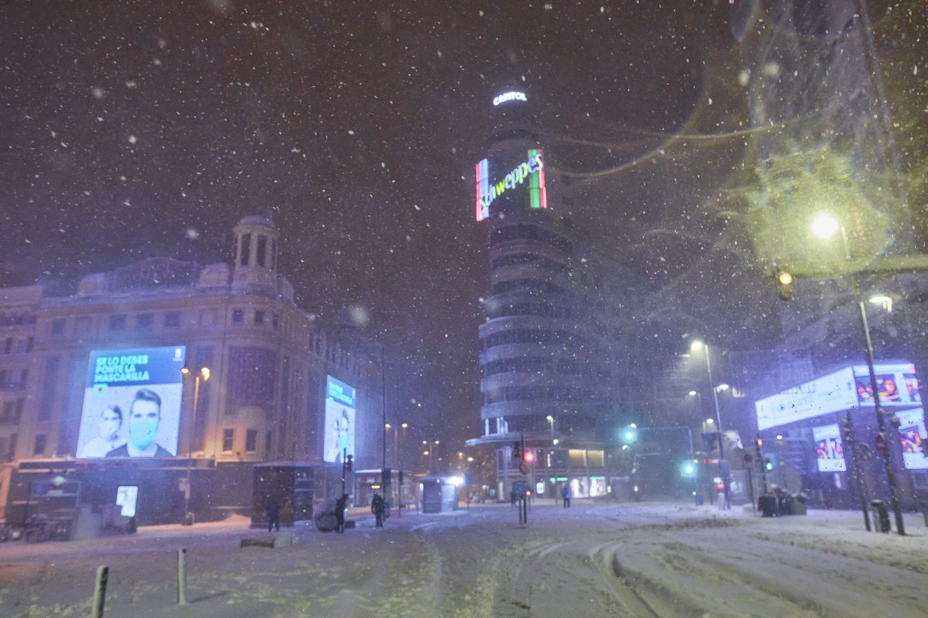 EuropaPress 3509353 gran via cubierta nieve paso borrasca filomena madrid espana enero 2021la