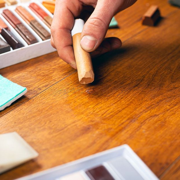 Mi parqué está muy rayado ¿Qué puedo hacer? Foto: bigstock Mi parqué está muy rayado ¿Qué puedo hacer? Foto: bigstock
