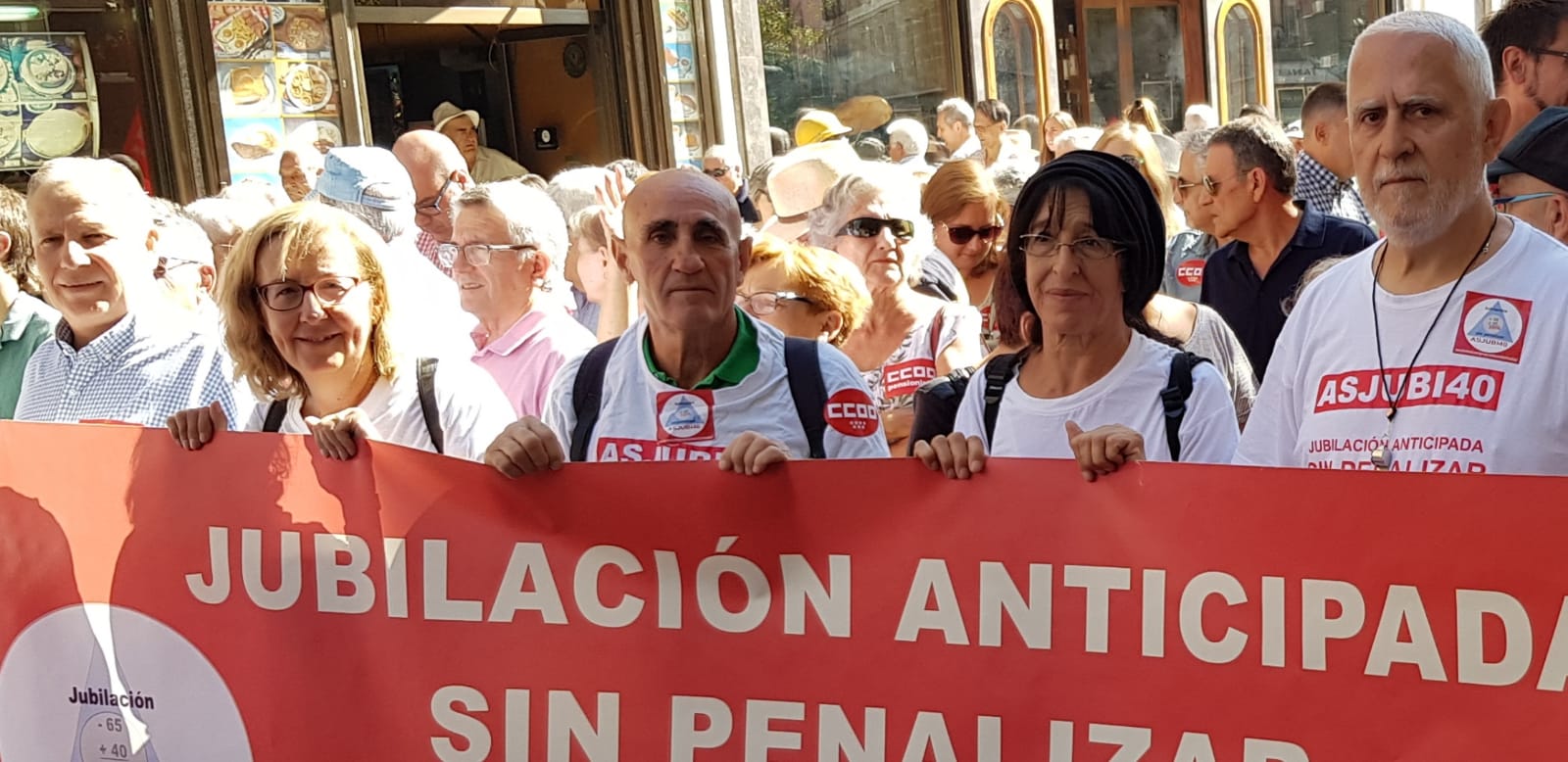 Medio millón de jubilados anticipados sufre recortes eternos de pensión tras cotizar más de 40 años (Foto: Asjubi40)