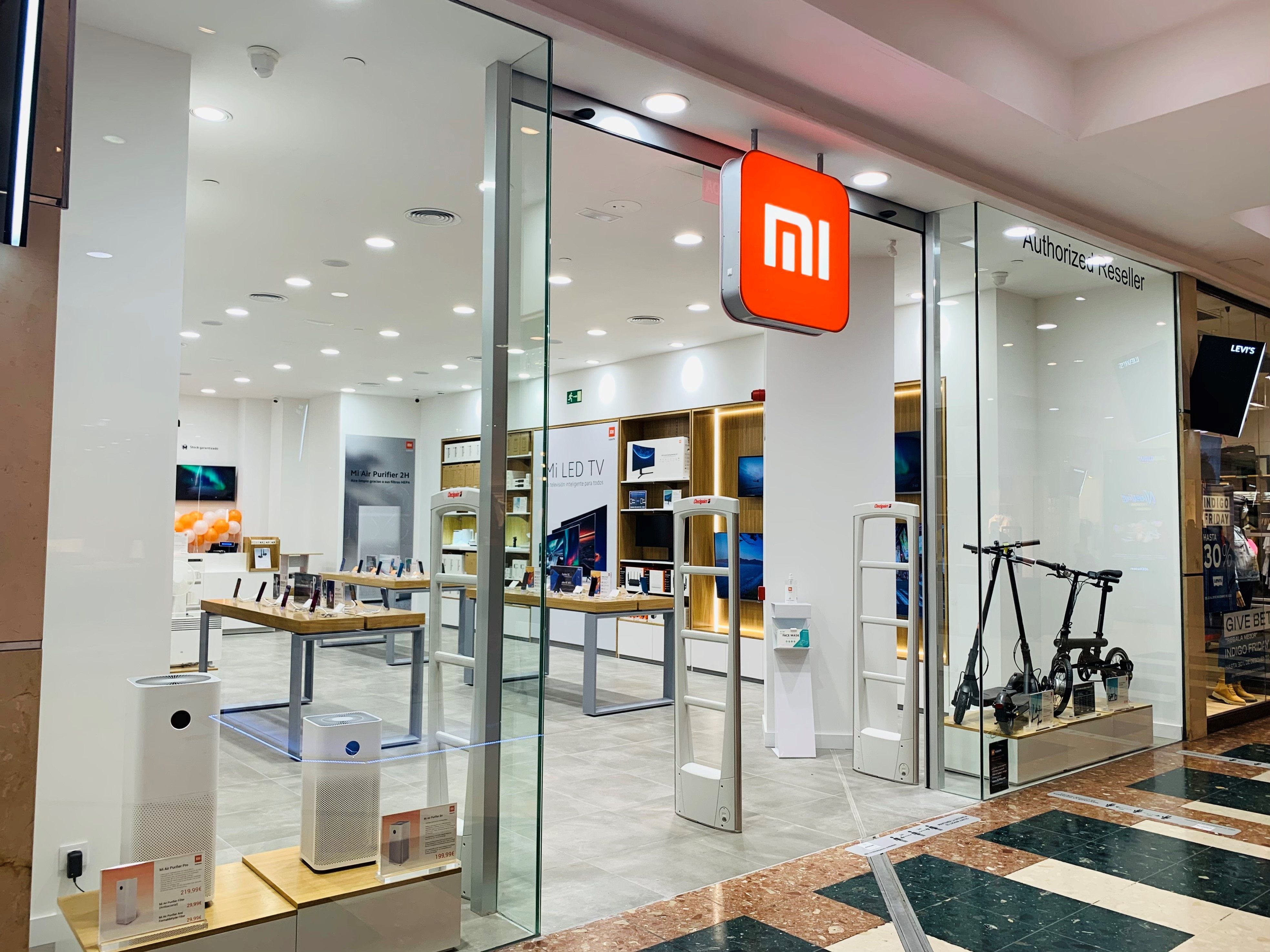 EEUU incluye a Xiaomi en la lista negra de "empresas militares chinas comunistas"