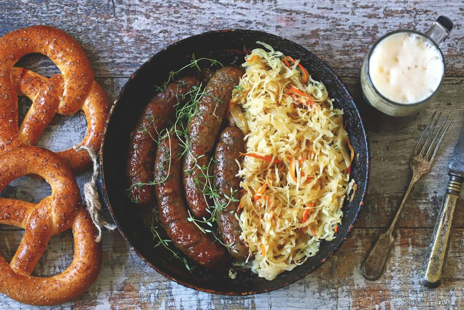 bigstock Oktoberfest Food Bavarian Sau 325593151