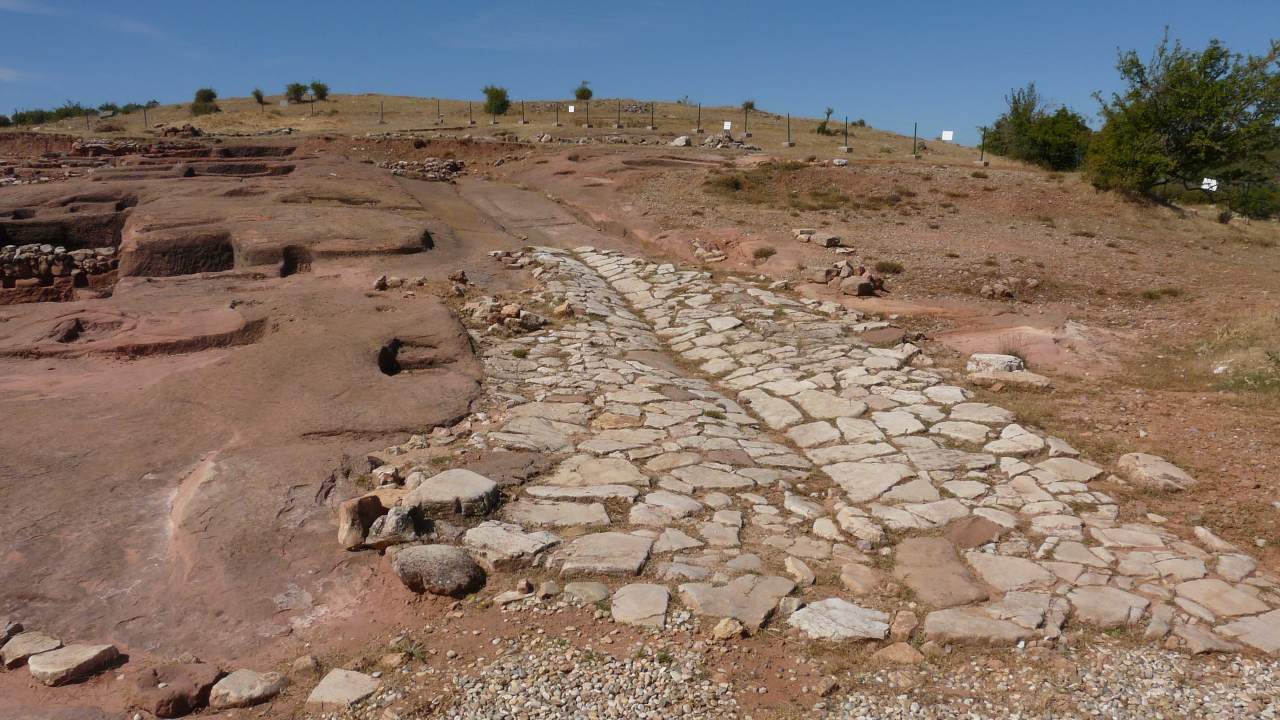 Yacimiento arqueológico de Tiermes (turismocastillayleon.com)