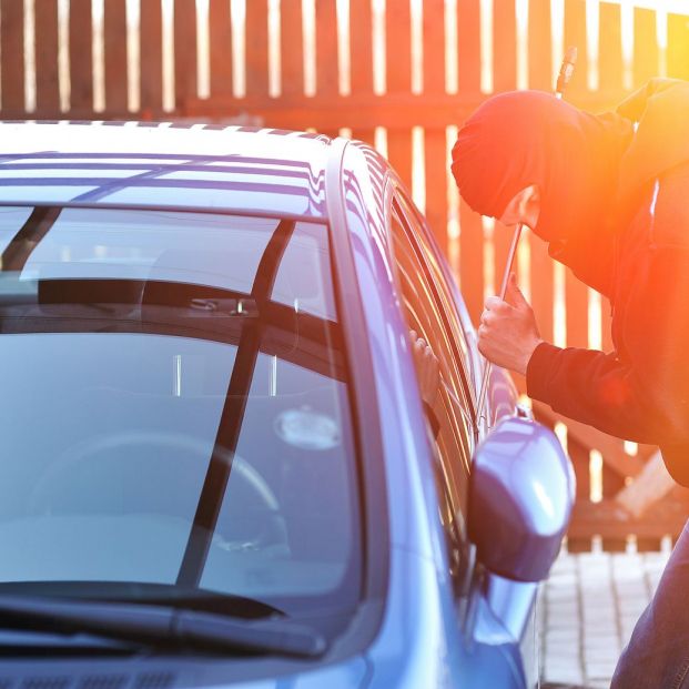 Abre tu coche con una pelota de tenis si olvidaste las llaves dentro Foto: bigstock