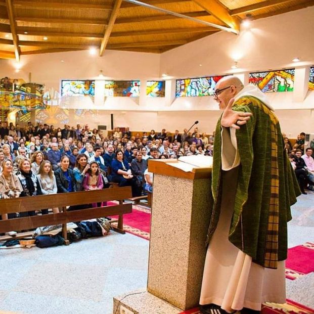 sacerdotes sacerdotes