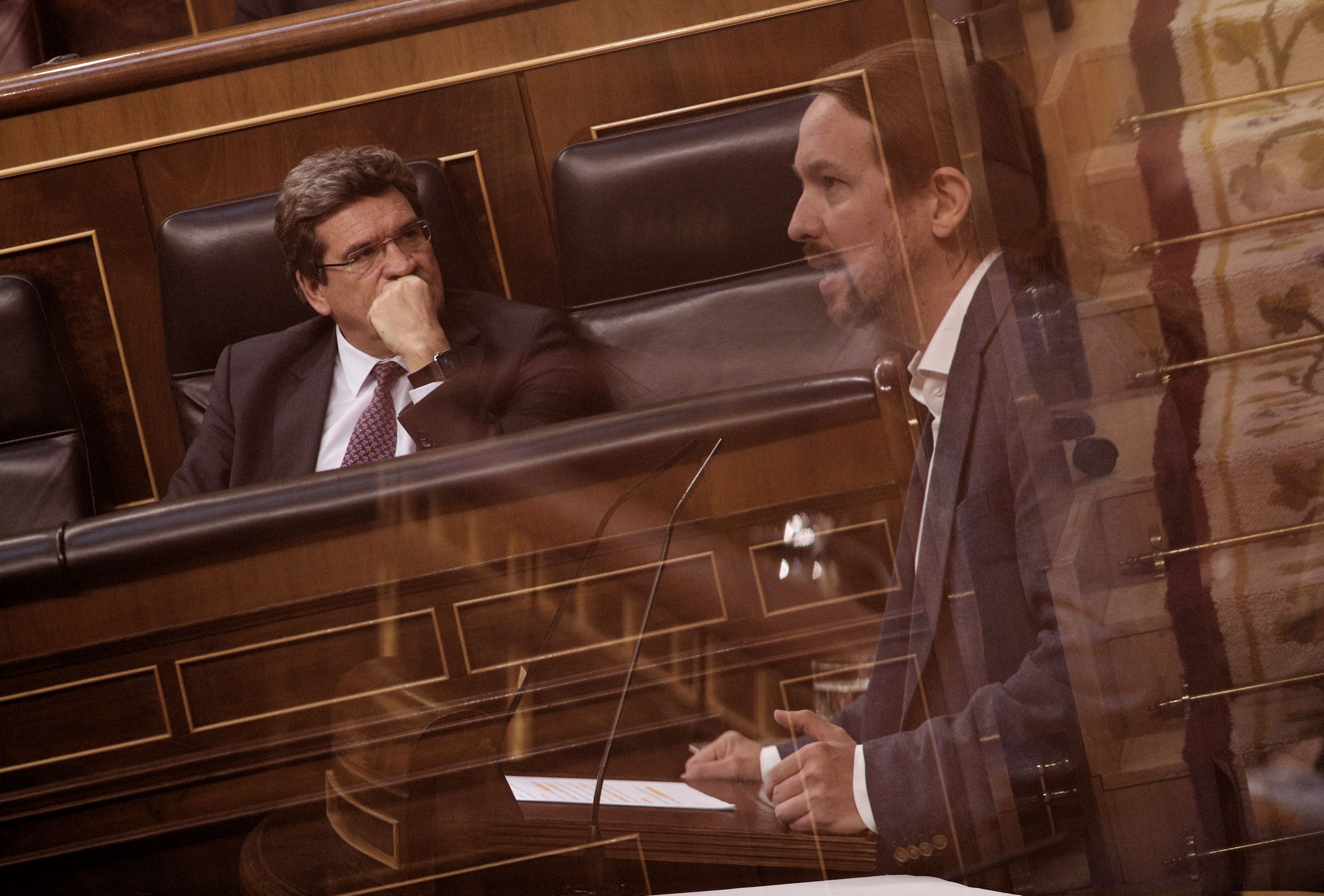 El zasca del ministro Escrivá a Pablo Iglesias en directo