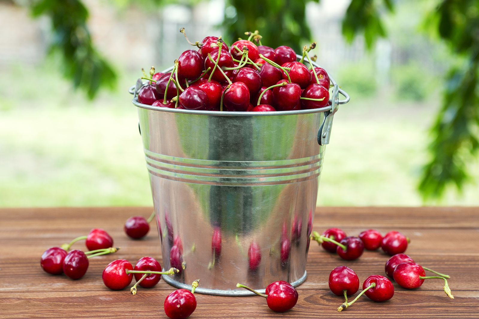 Alimentos que tiñen los dientes foto: bigstock