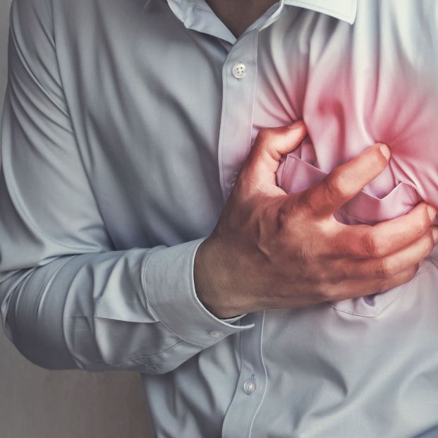 Pericarditis: causas y síntomas de esta enfermedad que afecta a la membrana que protege el corazón